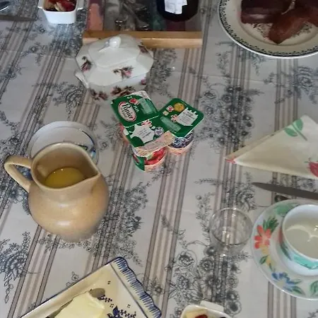 Les Trions Agnes-marcel Bed & Breakfast *